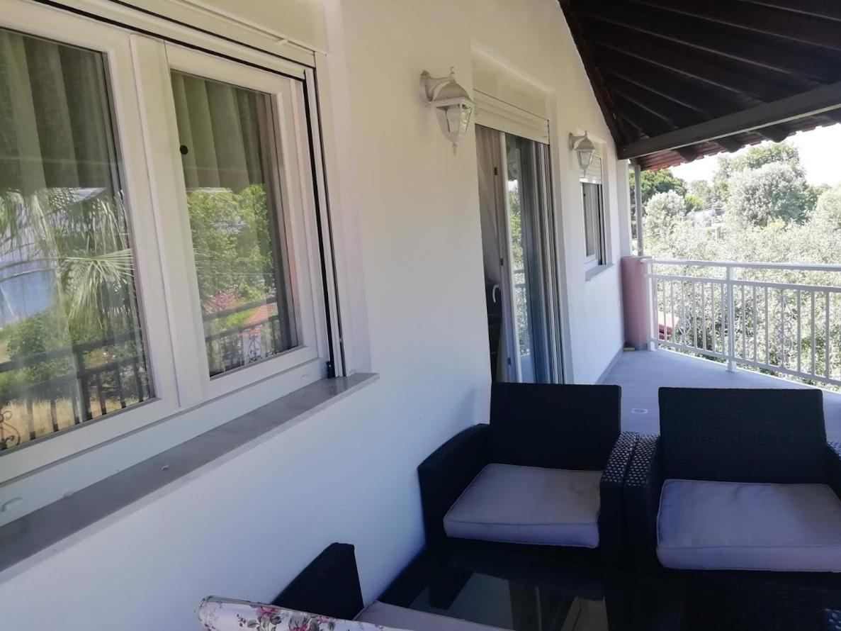Villa Fotis View Paralía Skotínis Esterno foto