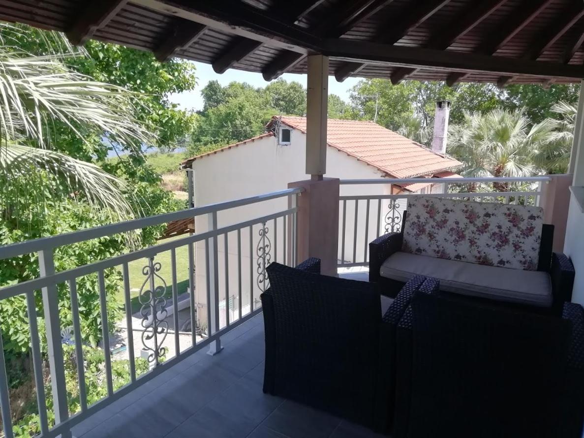 Villa Fotis View Paralía Skotínis Esterno foto